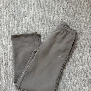 Aritzta straight led sweatpants *worn once*